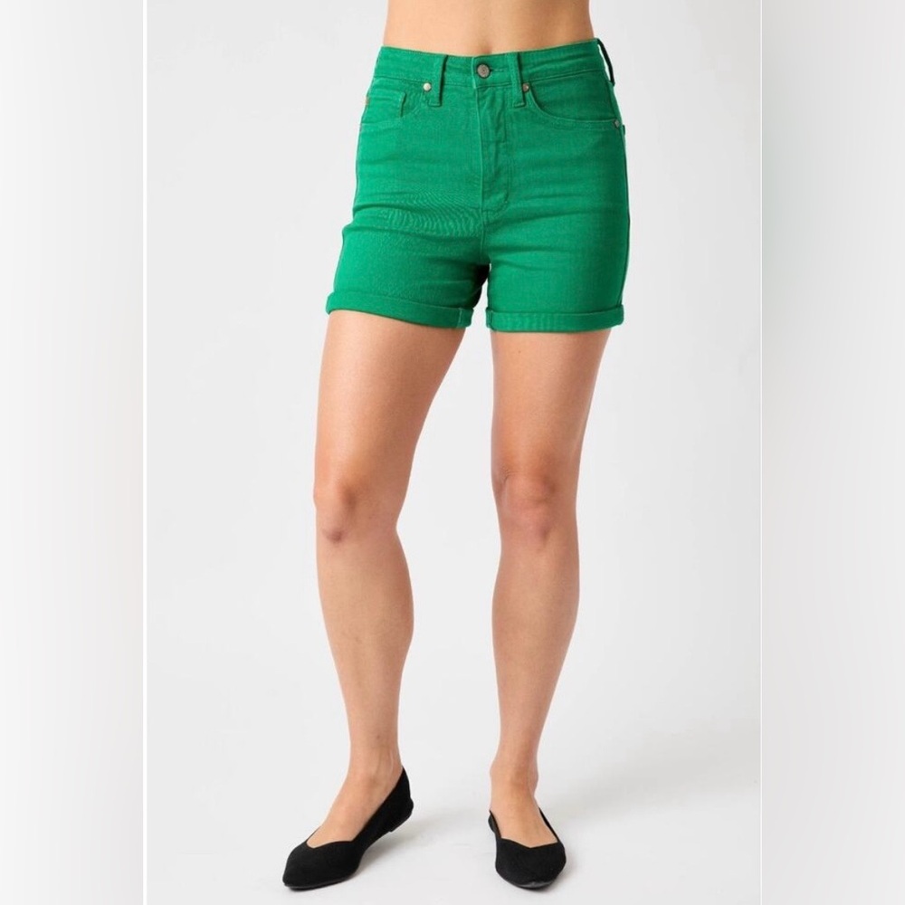 NWT Judy Blue Bright Green High-Rise Denim Shorts